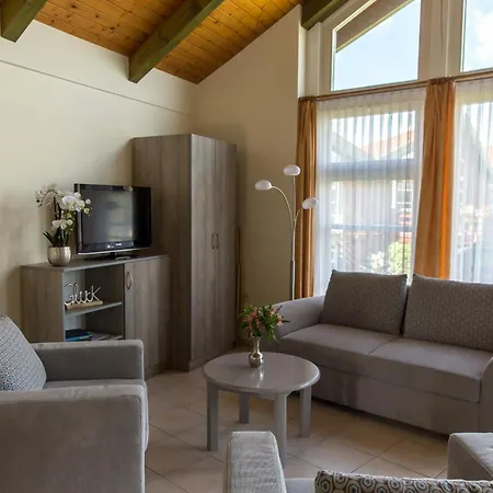 Διαμέρισμα 1-raum Mit Balkon *